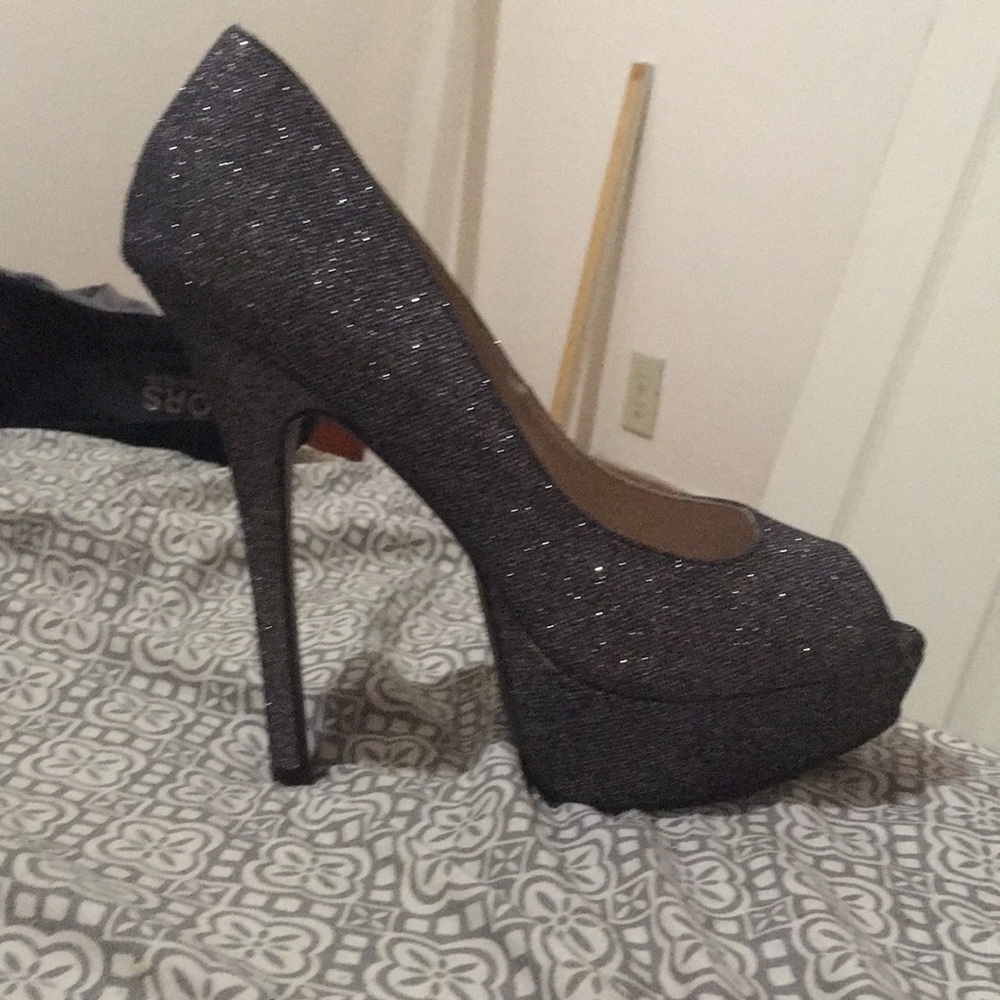 Peeptoe glitter heels